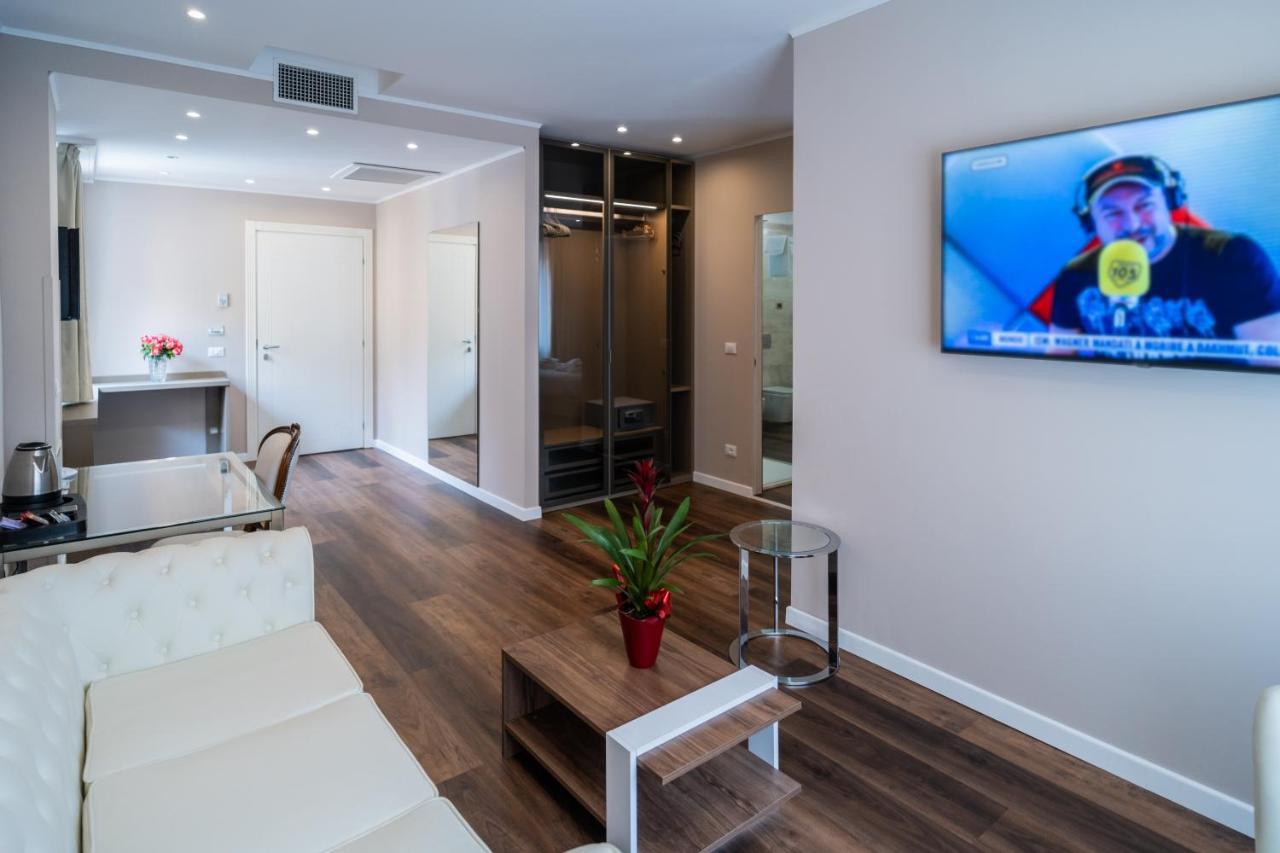 Hotel Globo Suite-Correnti Hotels 산레모 외부 사진