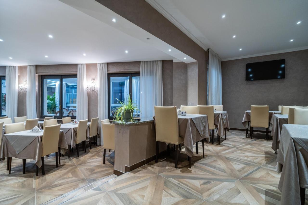 Hotel Globo Suite-Correnti Hotels 산레모 외부 사진